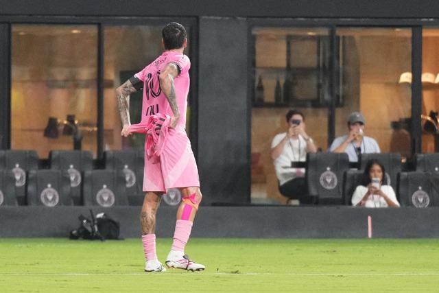 Rodrigo De Paul'den Duygusal Gol Sevinci: Messi'ye Anlamlı Jest